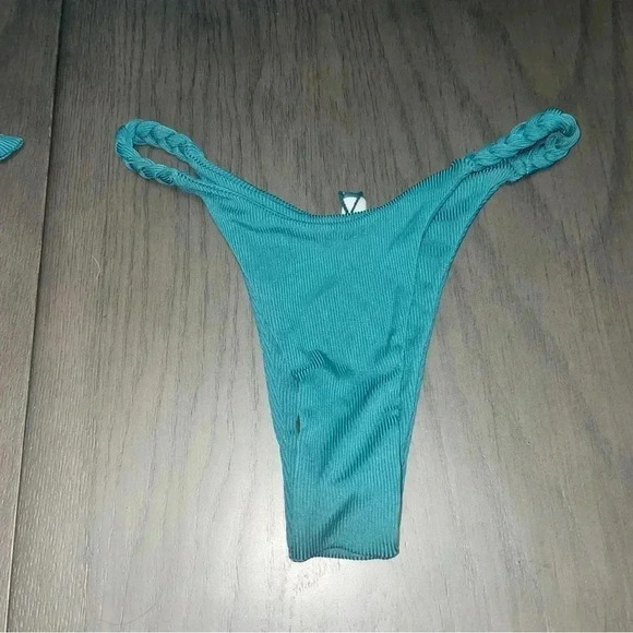 Zaful  Bikini - Picture 4 of 5